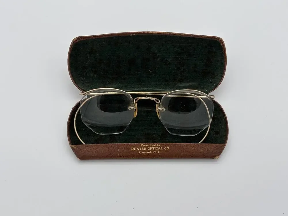 Antique Glasses with Case - Dexter Optical Company - Concord NH